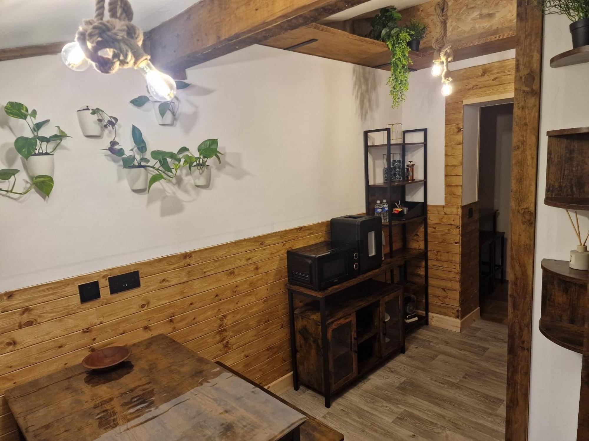 Two-Bedroom Cosy Country Lodge With Private Patio Greenhithe Exterior foto